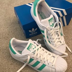 Men’s Adidas Superstar